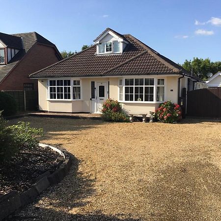 Redcot Holiday Bungalow Peover Superior Экстерьер фото